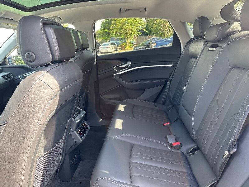 2021 Audi e-tron Sportback Premium AWD w/BLACK OPTIC PACKAGE Seffner FL