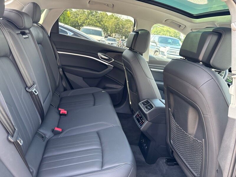 2021 Audi e-tron Sportback Premium AWD w/BLACK OPTIC PACKAGE Seffner FL