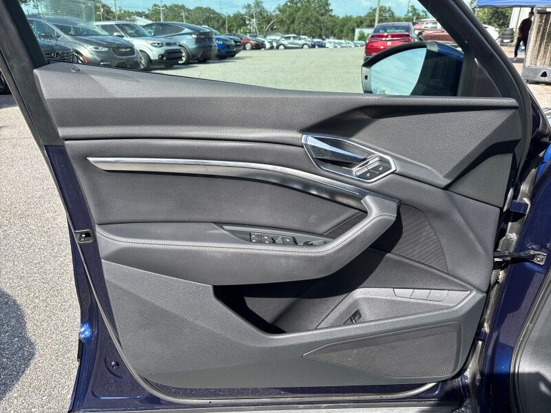 2021 Audi e-tron Sportback Premium AWD w/BLACK OPTIC PACKAGE Seffner FL