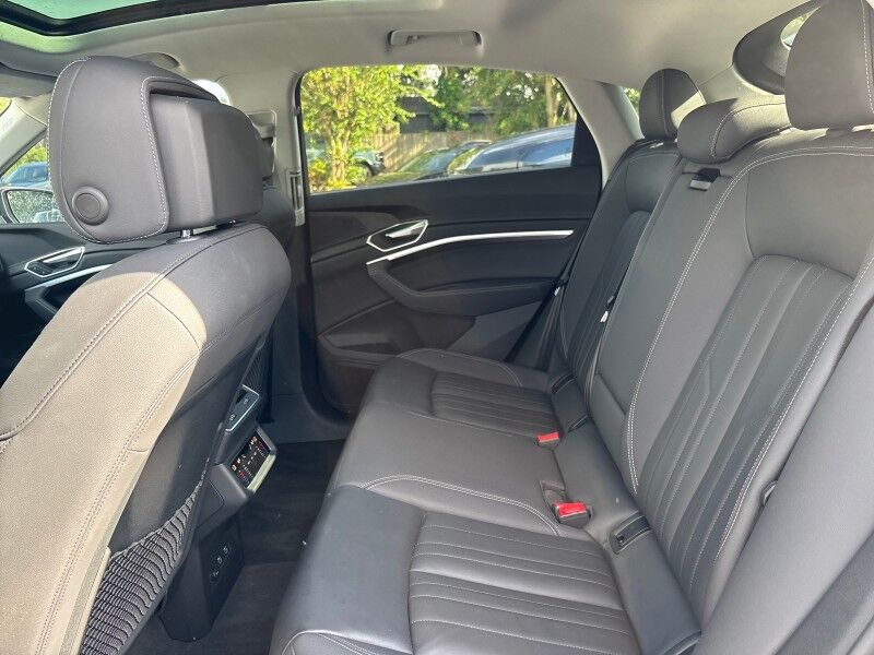 2021 Audi e-tron Sportback Premium AWD w/BLACK OPTIC PACKAGE Seffner FL