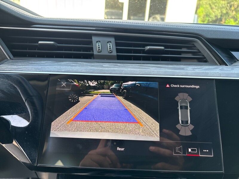 2021 Audi e-tron Sportback Premium AWD w/BLACK OPTIC PACKAGE Seffner FL