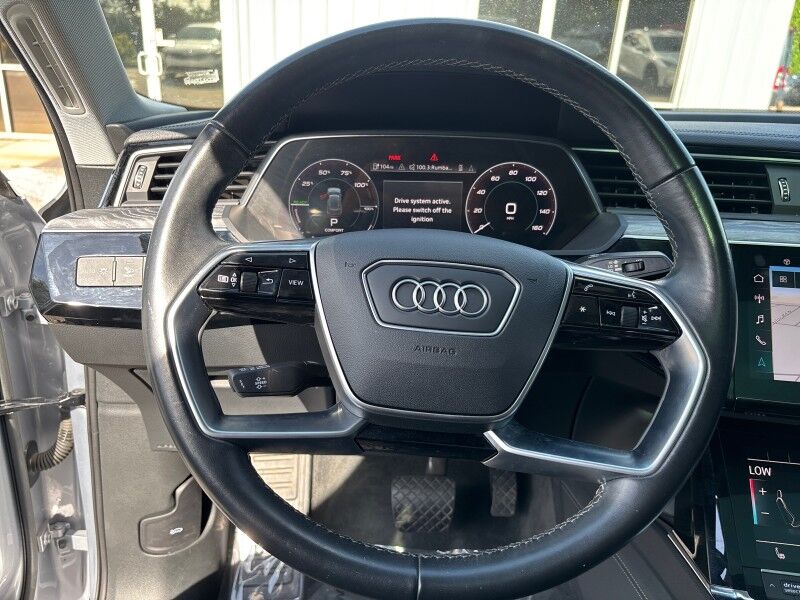 2021 Audi e-tron Sportback Premium AWD w/BLACK OPTIC PACKAGE Seffner FL