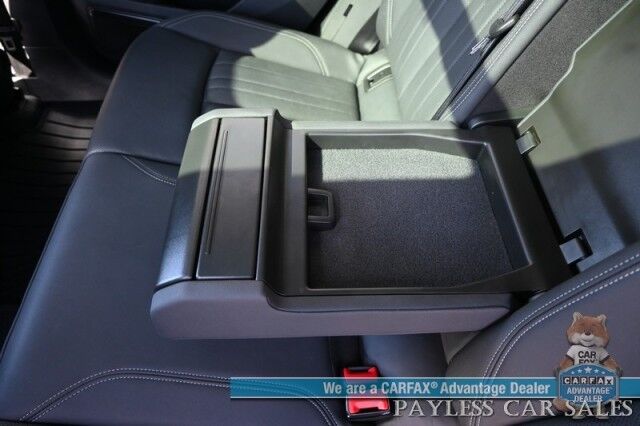 2021 Audi e-tron Sportback Premium Plus / AWD / Heated & Cooled Leather Seats / Panoramic Sunroof / NAV / Bang & Olufsen Speakers / Lane Depart & Blind Spot Alert / Apple CarPlay & Android Auto / 360 Cam / Tow Pkg / 218mi Range / 1-Owner Anchorage AK