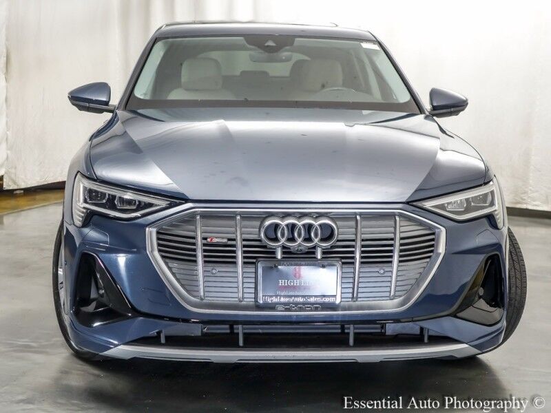 2021 Audi e-tron Sportback Premium Plus PRICE INCLUDES THE $4000 FED EV TAX CREDIT Willowbrook IL