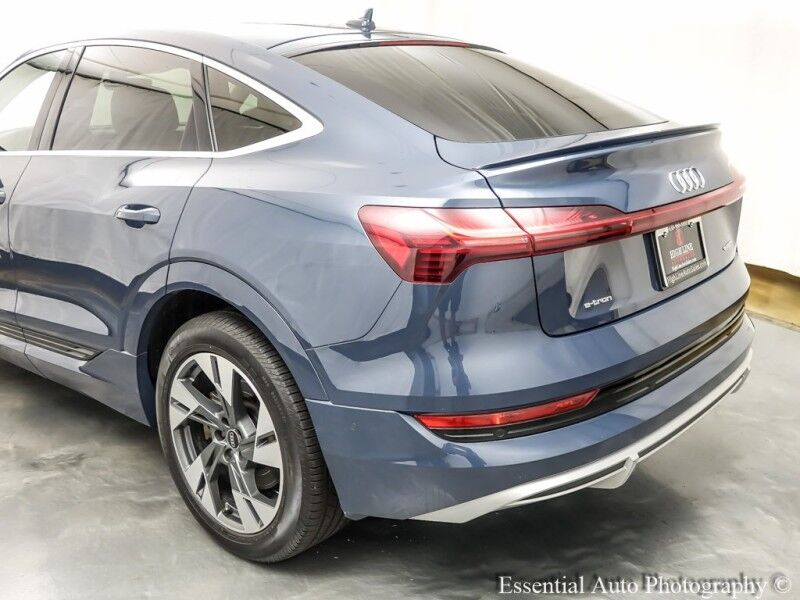 2021 Audi e-tron Sportback Premium Plus PRICE INCLUDES THE $4000 FED EV TAX CREDIT Willowbrook IL