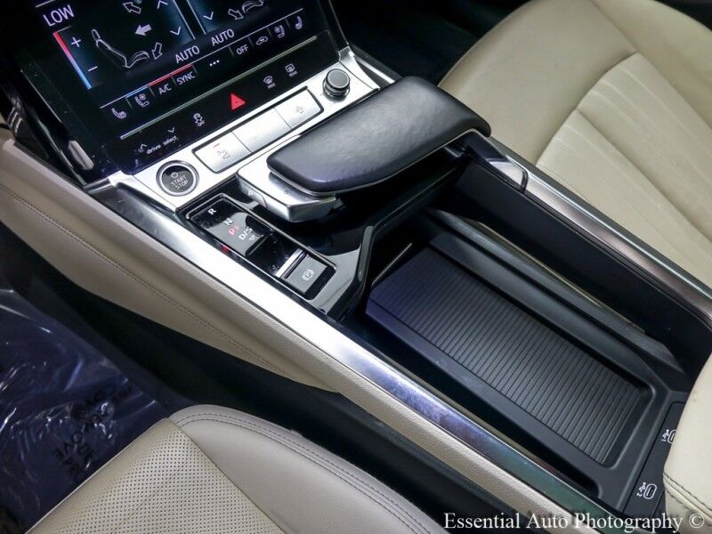 2021 Audi e-tron Sportback Premium Plus PRICE INCLUDES THE $4000 FED EV TAX CREDIT Willowbrook IL