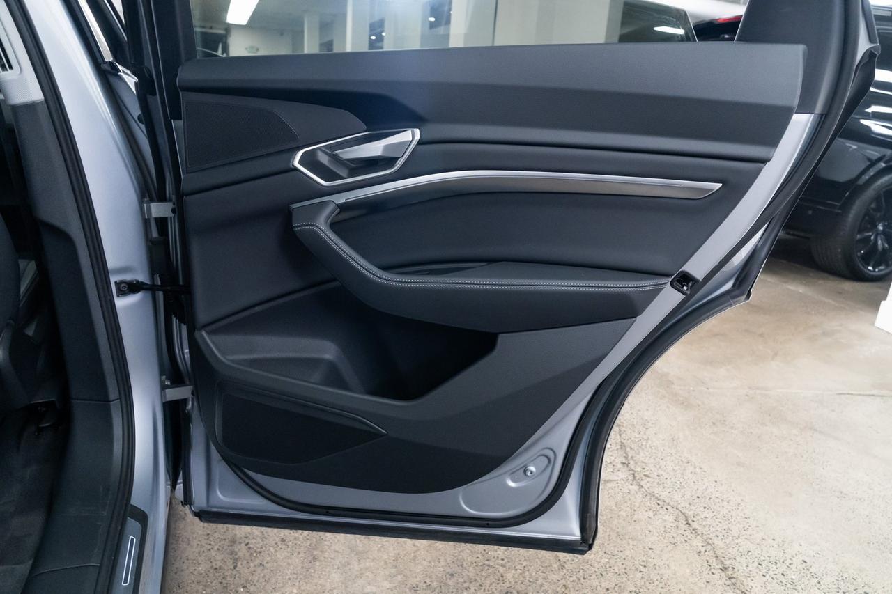 2021 Audi e-tron Sportback Premium quattro 1-Owner Heated Seats Adaptive Suspension Portland OR