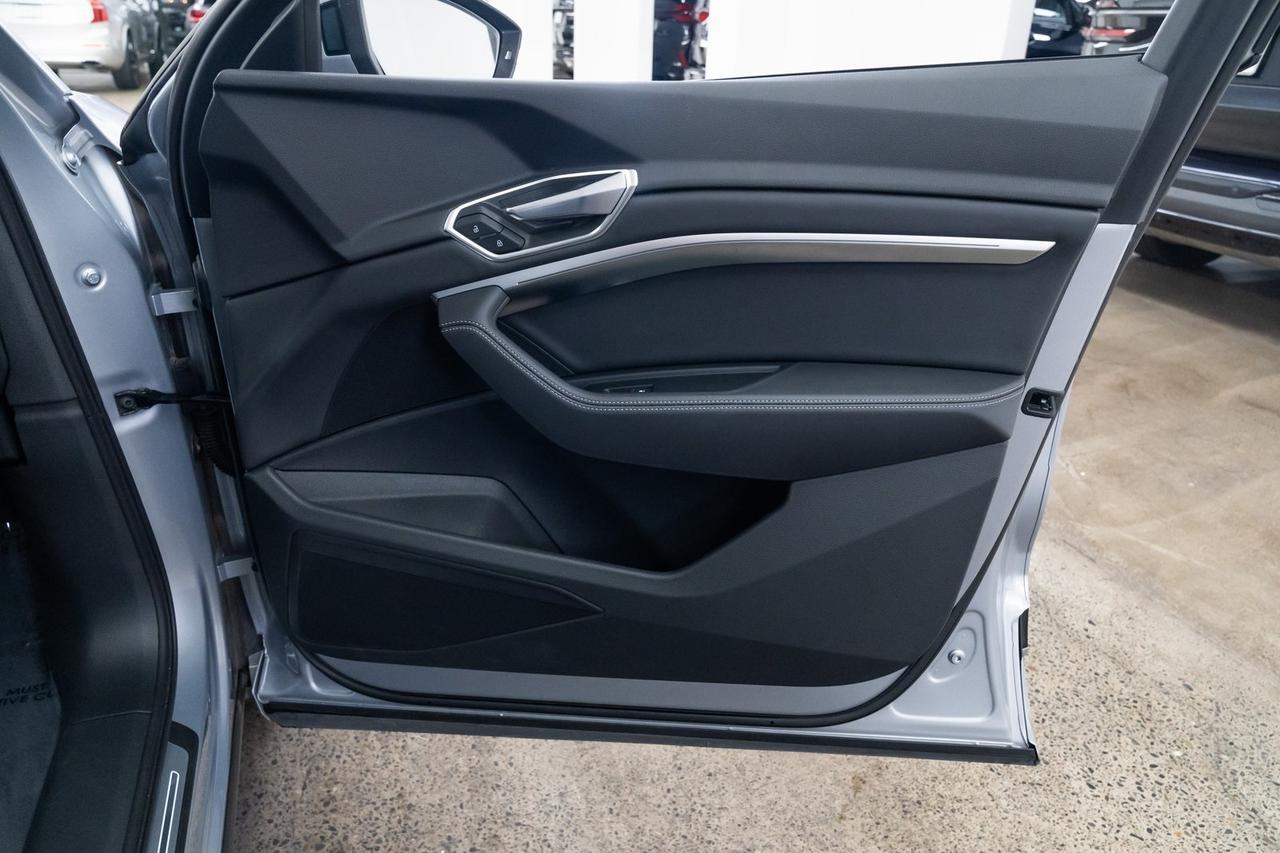 2021 Audi e-tron Sportback Premium quattro 1-Owner Heated Seats Adaptive Suspension Portland OR