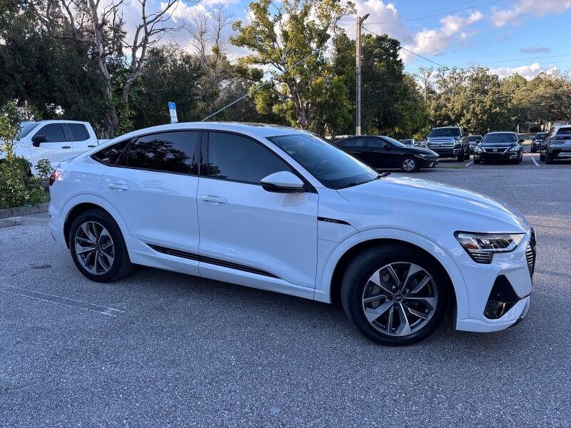 2021 Audi e-tron Sportback Premium w/BLACK OPTICS PKG. Seffner FL