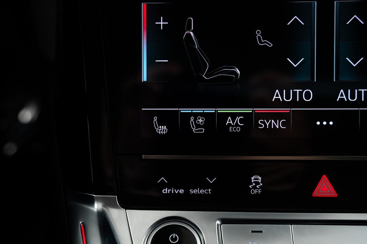 2021 Audi e-tron Sportback Prestige 1 Owner Vented Seats Black Optic Package Portland OR