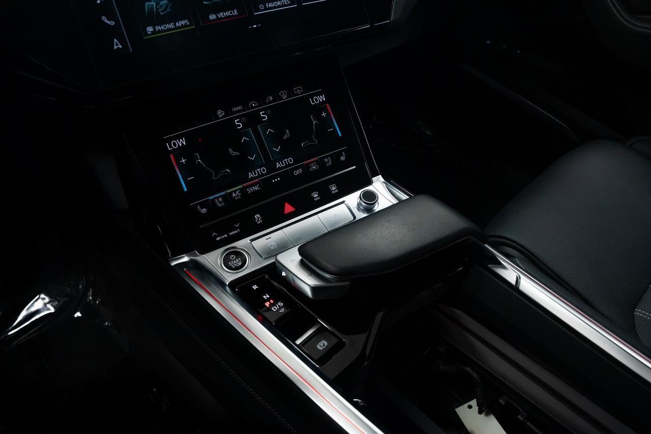 2021 Audi e-tron Sportback Prestige 1 Owner Vented Seats Black Optic Package Portland OR