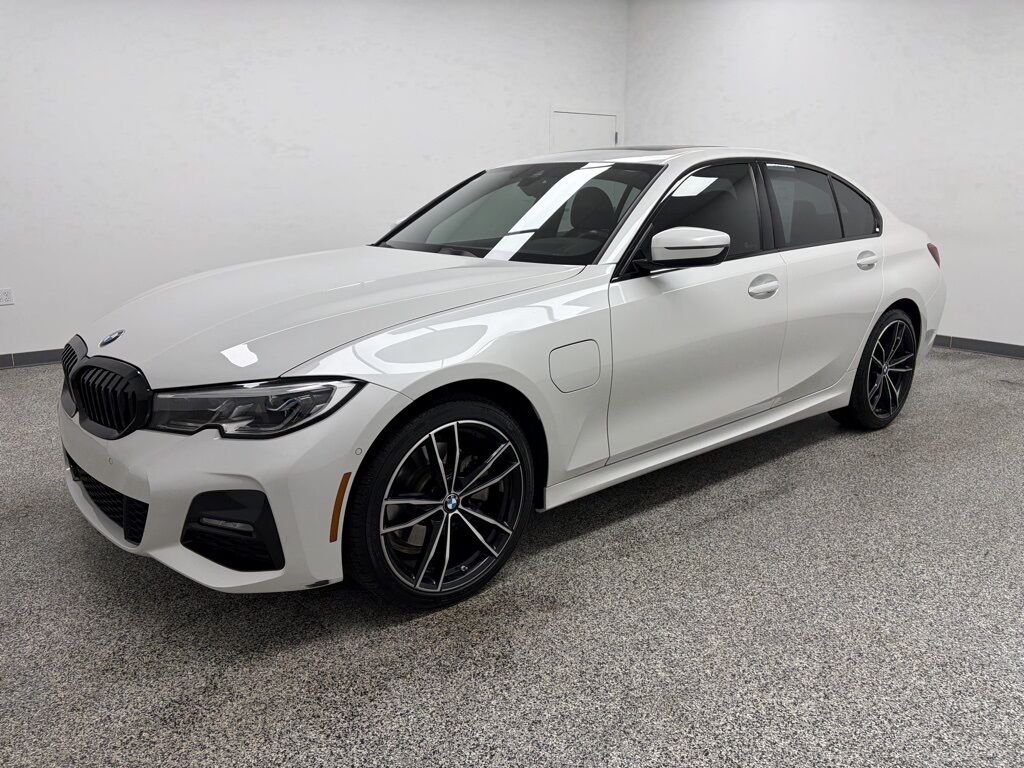 2021 BMW 3 Series 330e xDrive