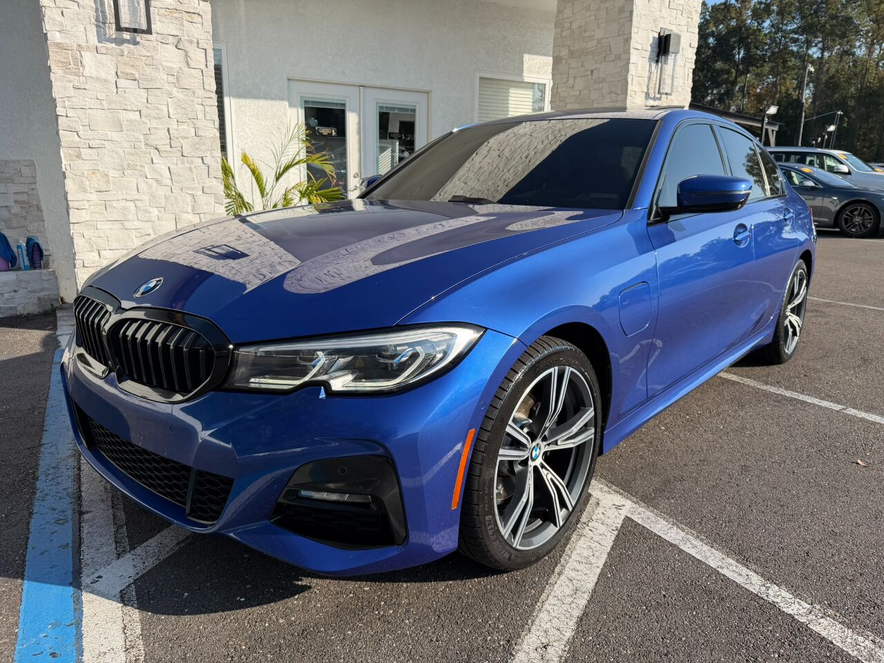 2021 BMW 3 Series 330e xDrive Plug-In Hybrid North America