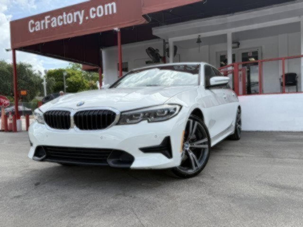 2021 BMW 3 Series 330i