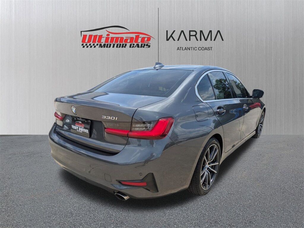 2021 BMW 3 Series 330i