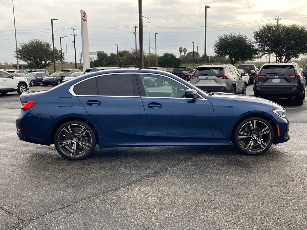2021 BMW 3 Series 330i