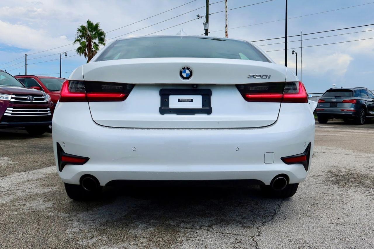 2021 BMW 3 Series 330i Sedan 4D