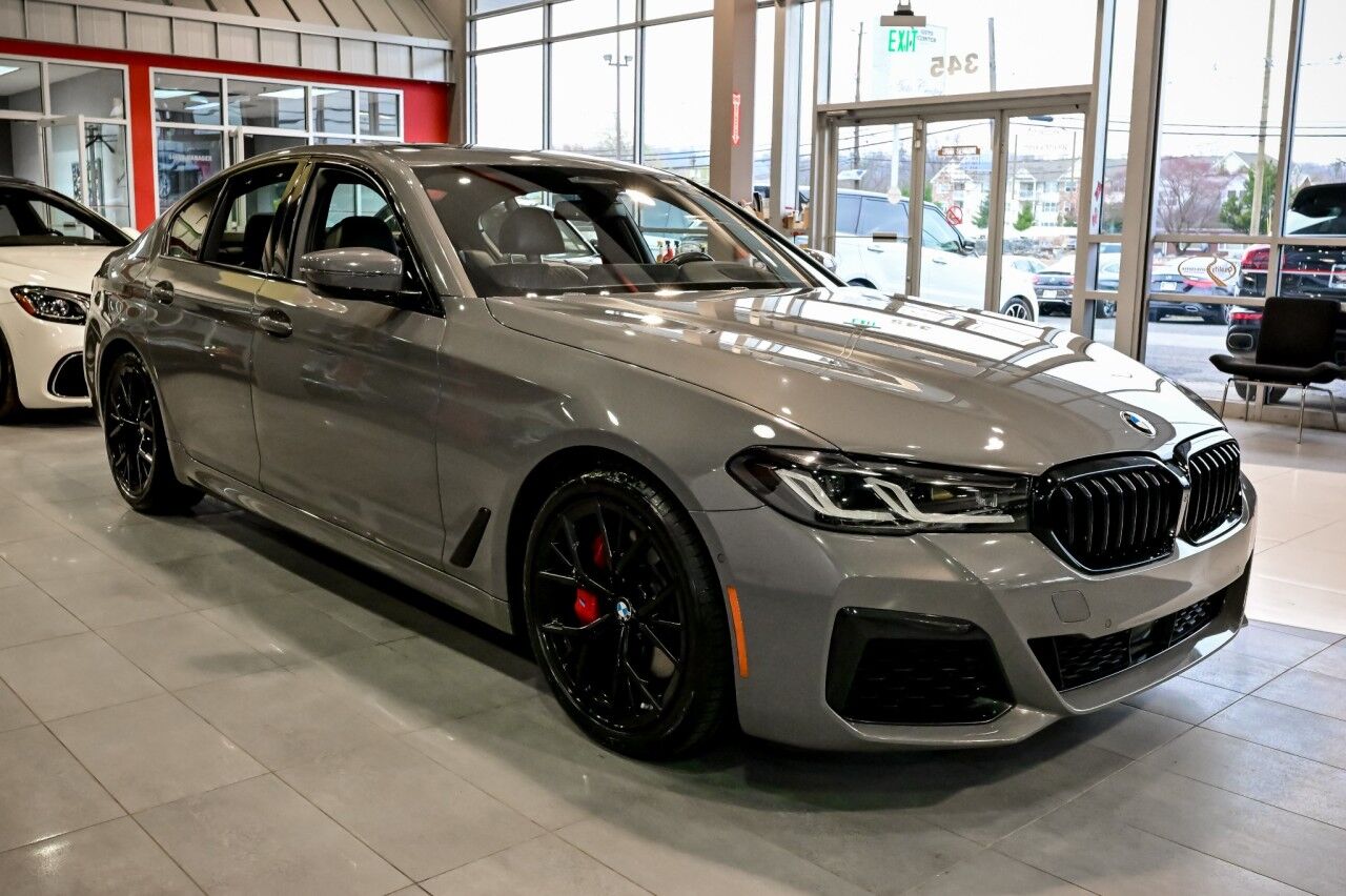 2021 BMW 5 Series 530i xDrive, FULLY LOADED, M-Sport, Executive Pkg and MORE