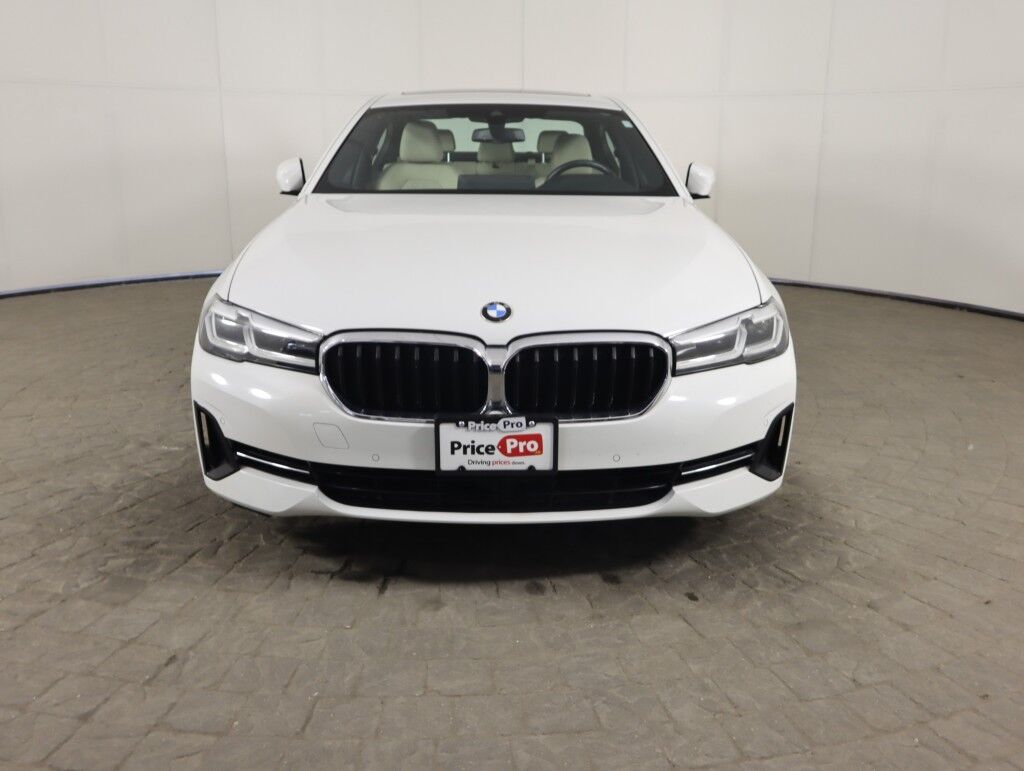 2021 BMW 5 Series 530i xDrive Sedan w/Convenience Pkg Maumee OH