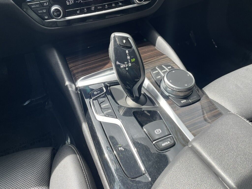 2021 BMW 5 Series 530i xDrive~NAVIGATION~ONLINE FINANCE AND SHIPPING ABVAILABLE!!!! Sarasota FL