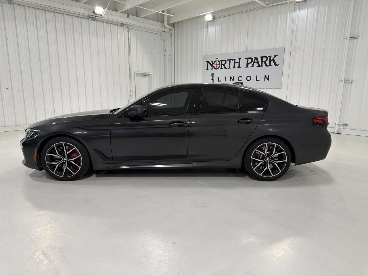 2021 BMW 5 Series 540i