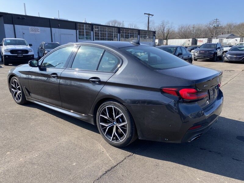 2021 BMW 5 Series 540i xDrive