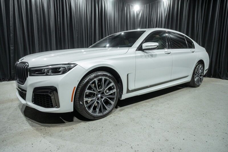 2021 BMW 7 Series 740i Sedan