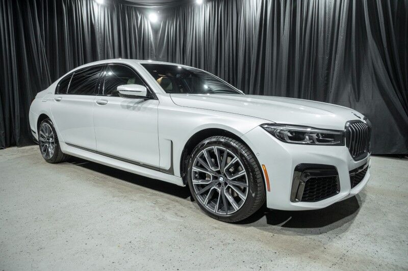 2021 BMW 7 Series 740i Sedan