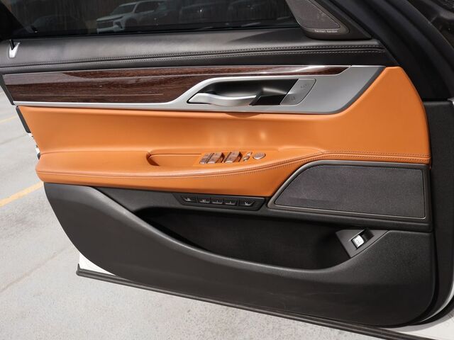 2021 BMW 7 Series 740i xDrive Oshkosh WI