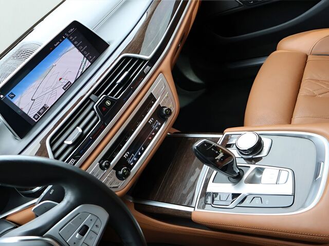 2021 BMW 7 Series 740i xDrive Oshkosh WI