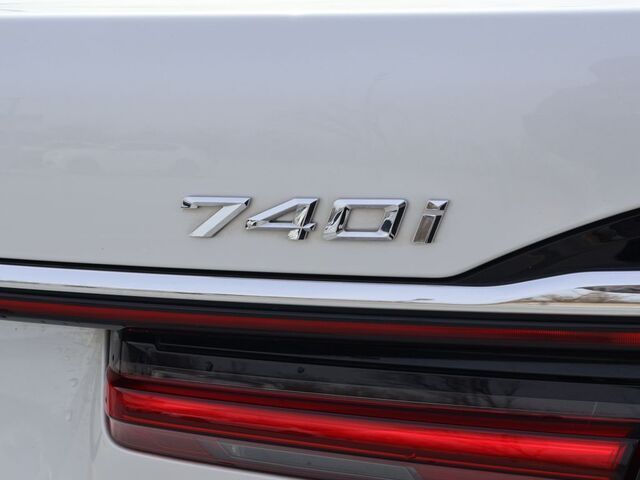 2021 BMW 7 Series 740i xDrive Oshkosh WI
