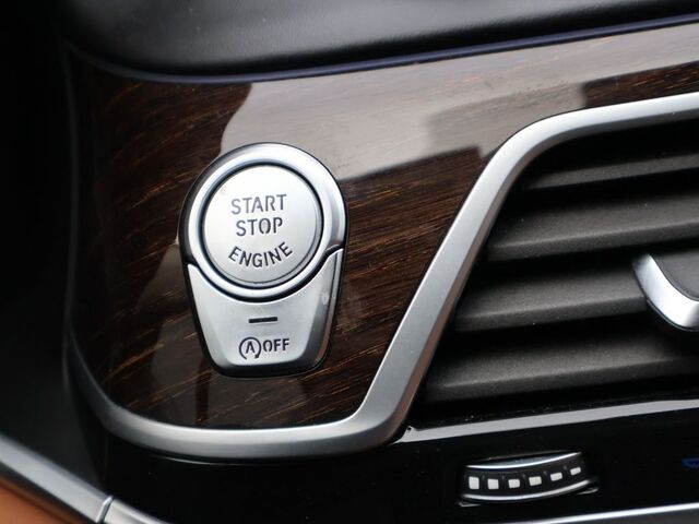 2021 BMW 7 Series 740i xDrive Oshkosh WI