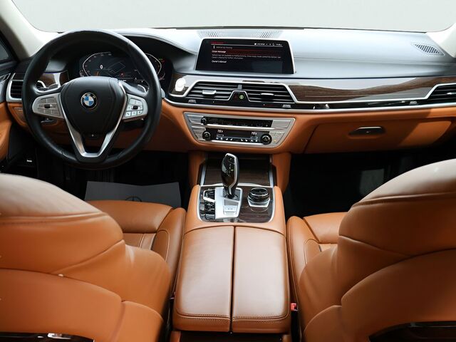 2021 BMW 7 Series 740i xDrive Oshkosh WI