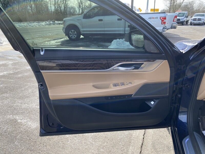 2021 BMW 7 Series 750i xDrive Bristol  PA