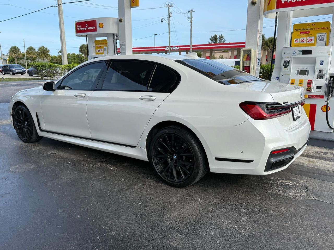 2021 BMW 7 Series 750i xDrive