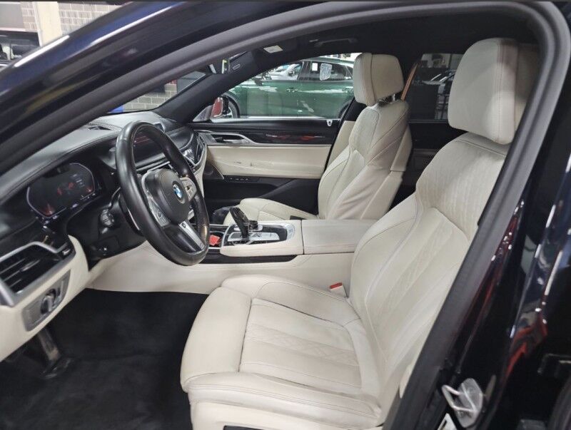 2021 BMW 7 Series 750i xDrive MSPORT Willowbrook IL