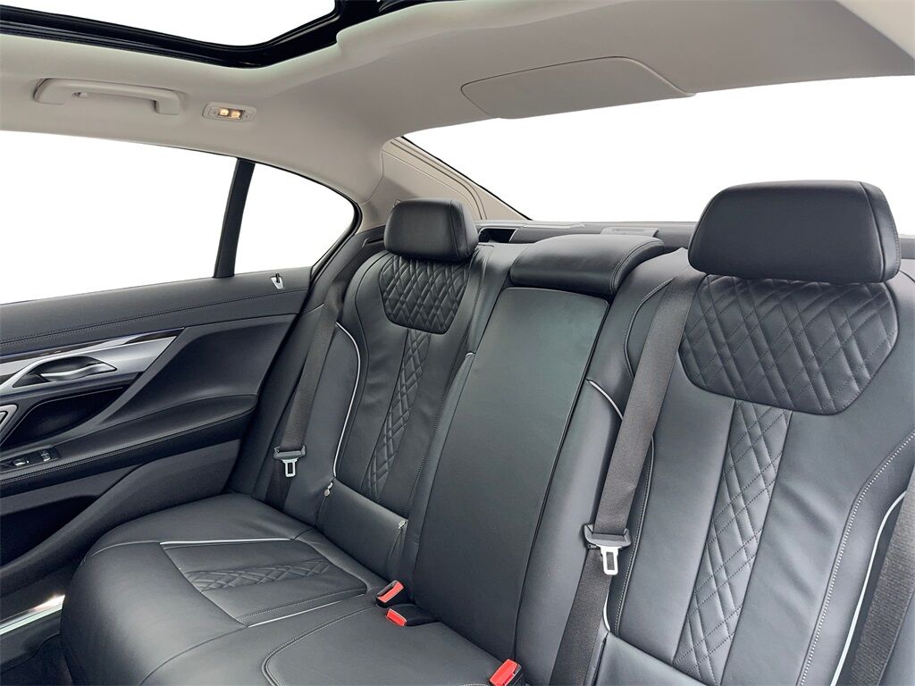 2021 BMW 7 Series 750i xDrive NAV,CAM,PANO,BLIND SPOT,HEADS UP Plano TX
