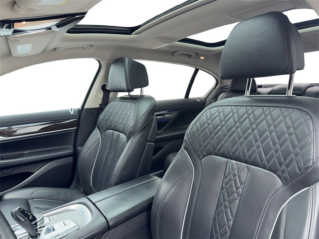 2021 BMW 7 Series 750i xDrive NAV,CAM,PANO,BLIND SPOT,HEADS UP Plano TX