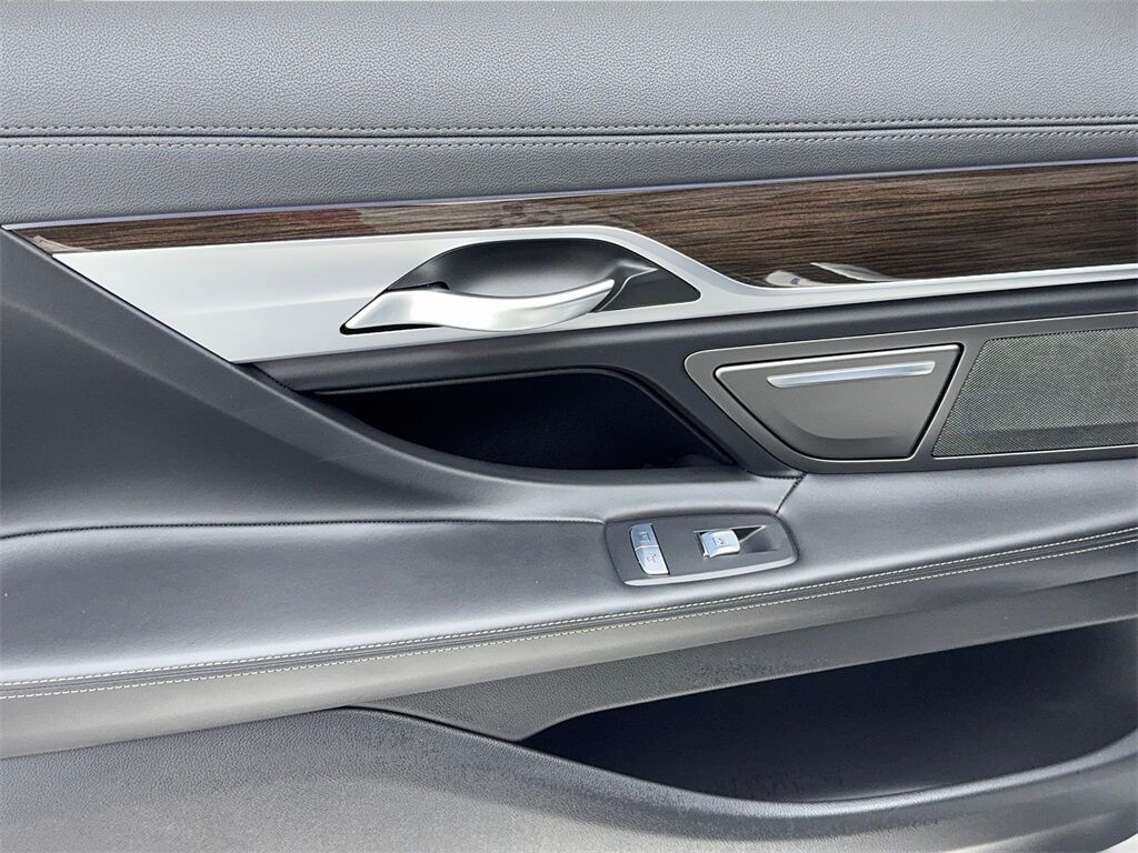 2021 BMW 7 Series 750i xDrive NAV,CAM,PANO,BLIND SPOT,HEADS UP Plano TX