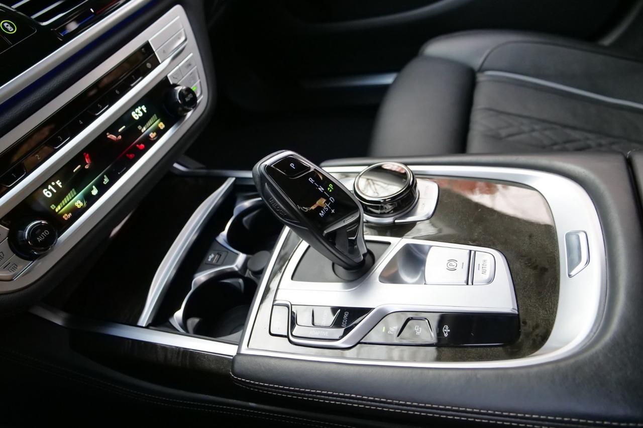 2021 BMW 750i xDrive / Executive Package / Driving Assistance Pacakge! Lincolnton NC