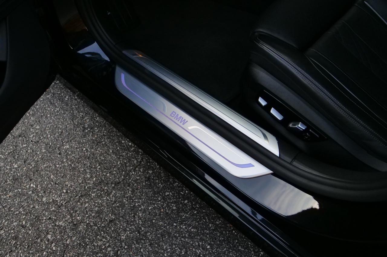 2021 BMW 750i xDrive / Executive Package / Driving Assistance Pacakge! Lincolnton NC