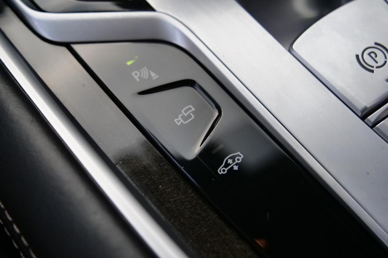 2021 BMW 750i xDrive / Executive Package / Driving Assistance Pacakge! Lincolnton NC