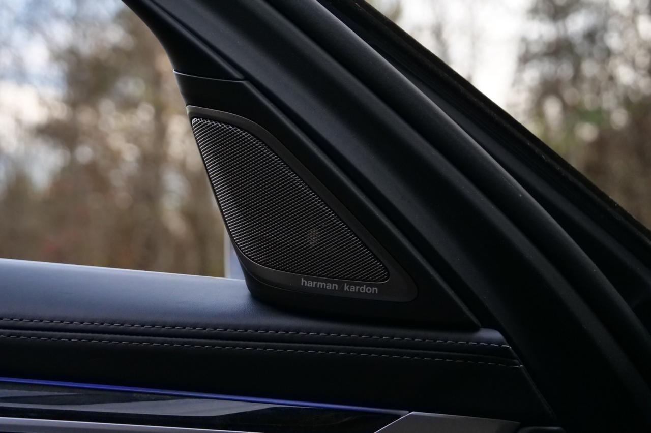 2021 BMW 750i xDrive / Executive Package / Driving Assistance Pacakge! Lincolnton NC