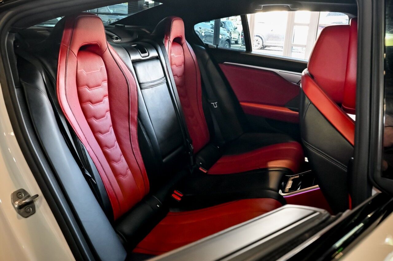 2021 BMW 8 Series M850i, Carbon Fiber Trim, Driver Assist, Glass Controls Springfield NJ