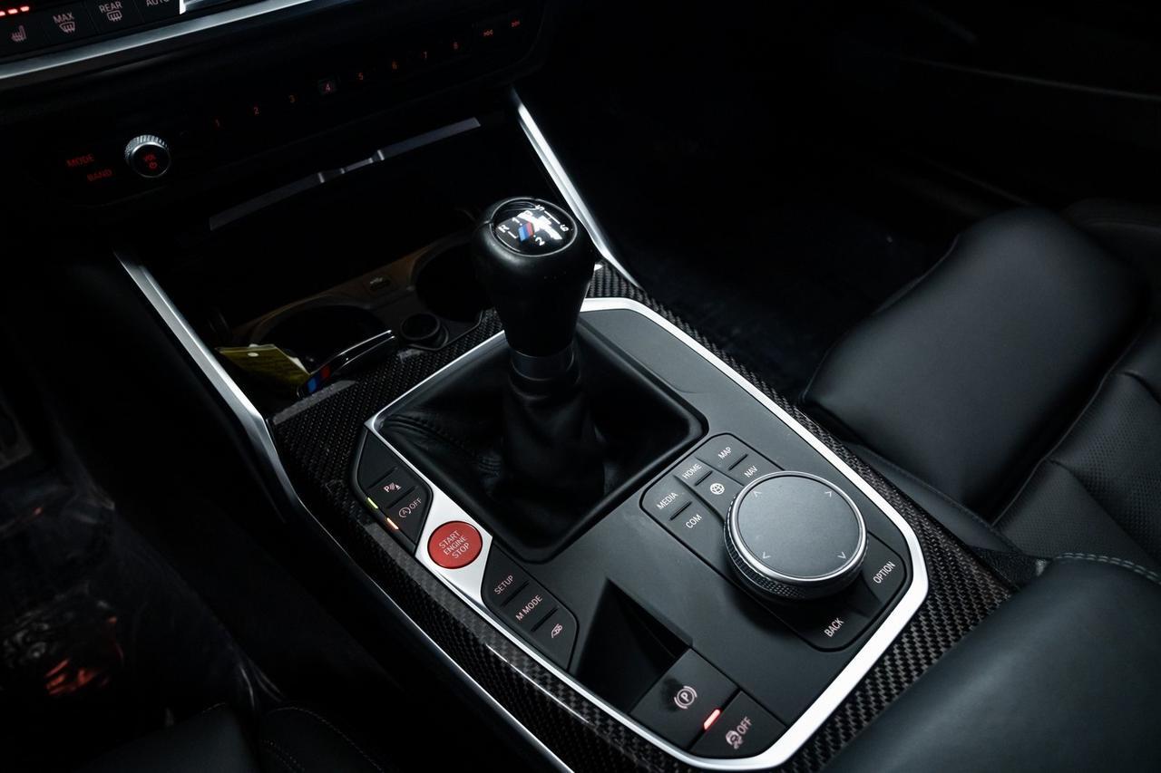 2021 BMW M4 Base Heated Seats 6-Speed Manual Carbon Fiber Trim Portland OR