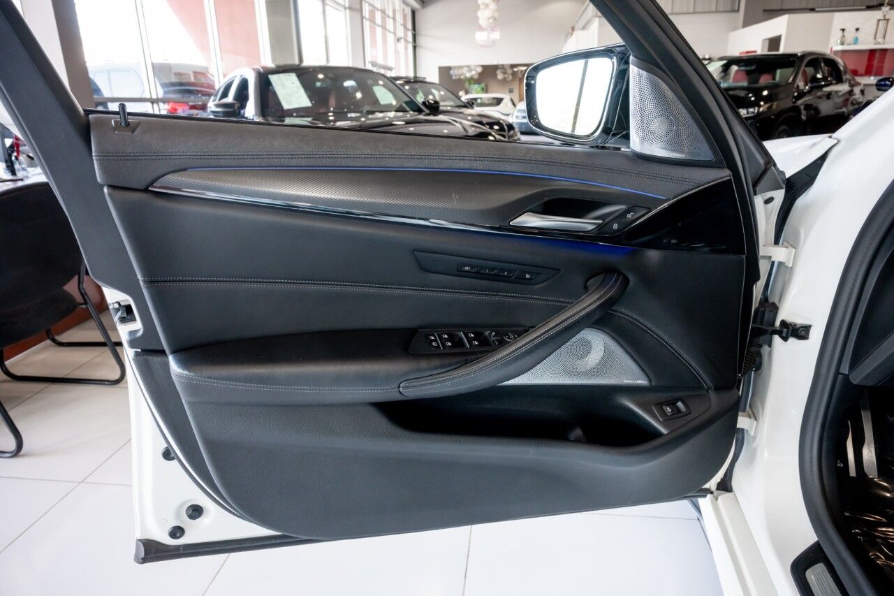 2021 BMW M5 Driving Assistance, Executive Pkg, Bowers & Wilkins Audio Springfield NJ