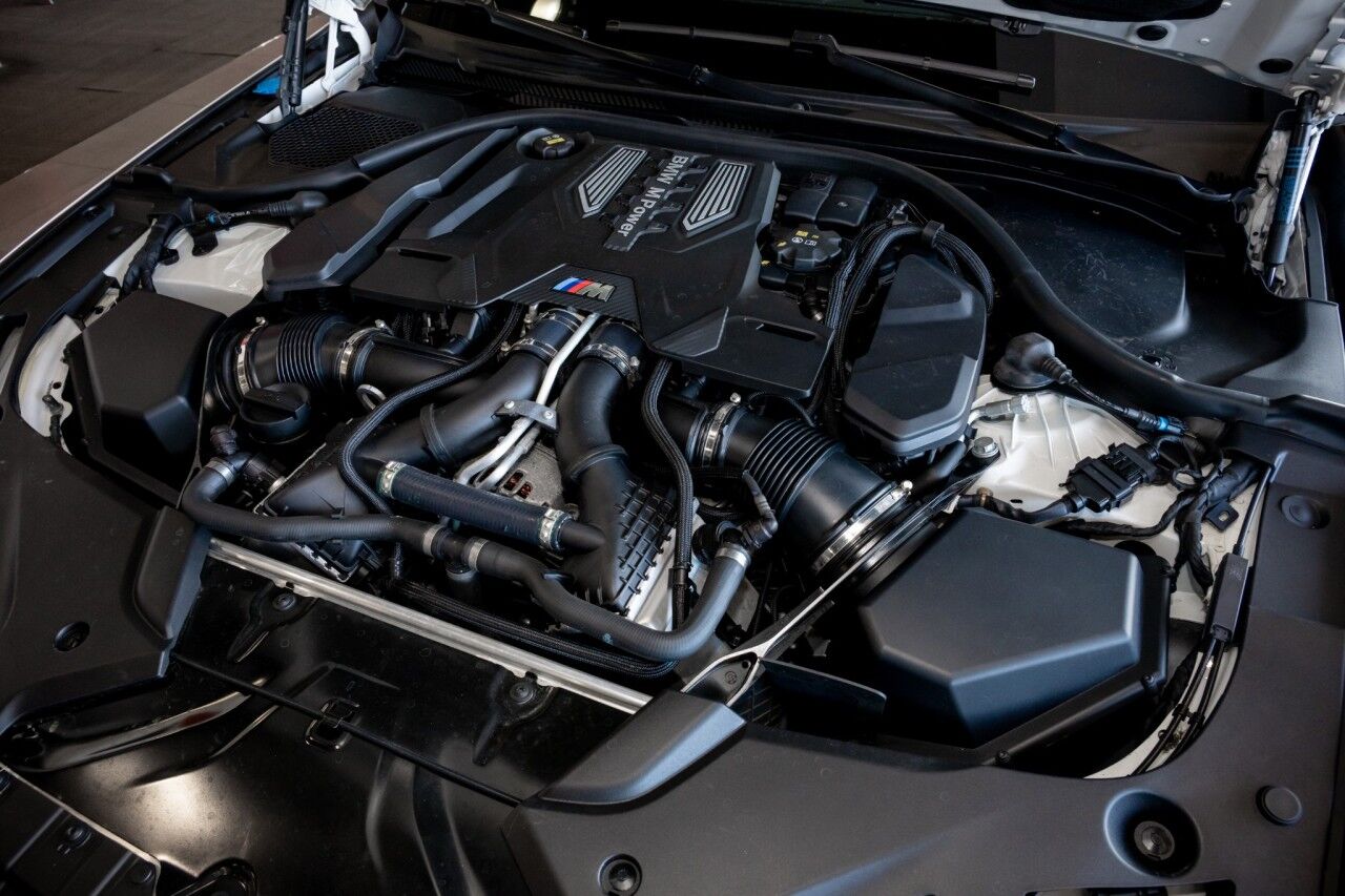 2021 BMW M5 Driving Assistance, Executive Pkg, Bowers & Wilkins Audio Springfield NJ