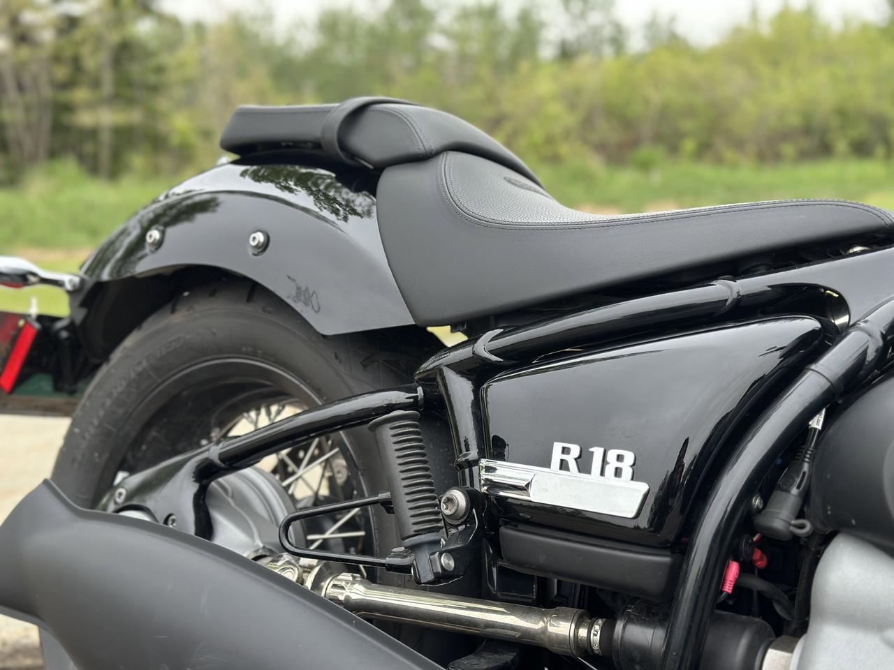 2021 BMW R18 Motorcycle Cruiser | Blackout Package | Multi Drive Modes | Cruise Control | Heated Grips | Tastefully Modified Redwater AB