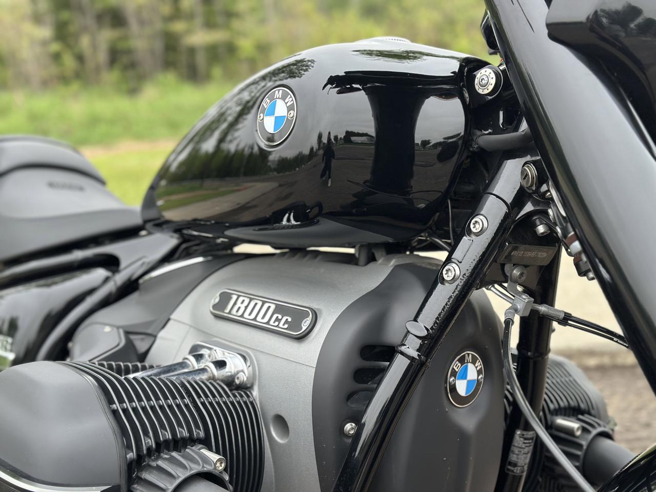 2021 BMW R18 Motorcycle Cruiser | Blackout Package | Multi Drive Modes | Cruise Control | Heated Grips | Tastefully Modified Redwater AB