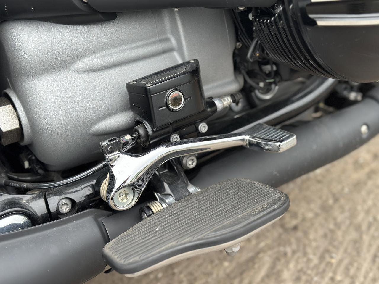 2021 BMW R18 Motorcycle Cruiser | Blackout Package | Multi Drive Modes | Cruise Control | Heated Grips | Tastefully Modified Redwater AB